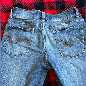 WRANGLER JEANS!!